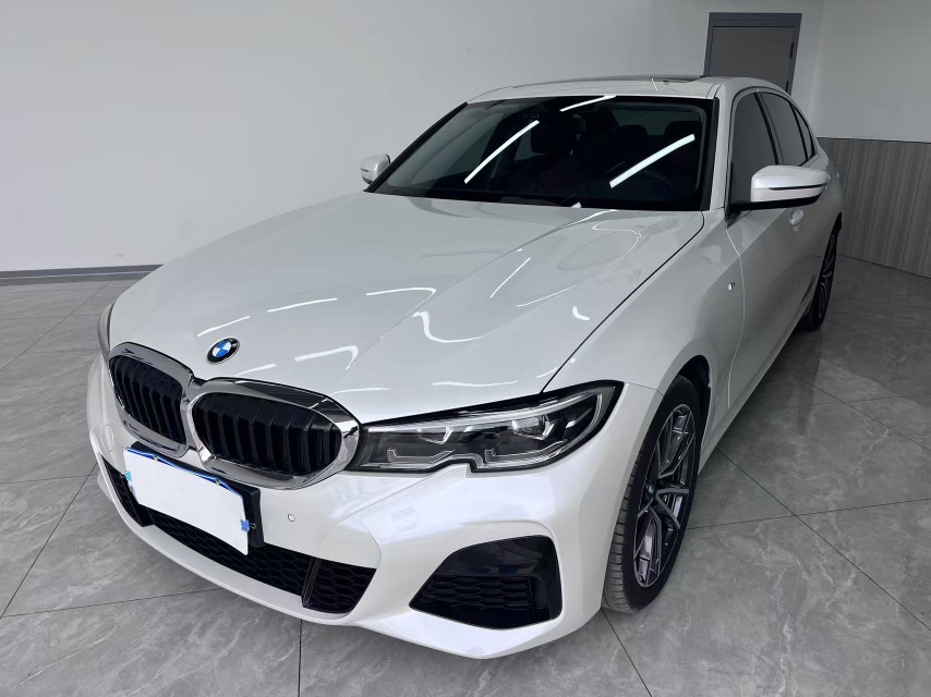 BMW 3 Series 2022 car image 