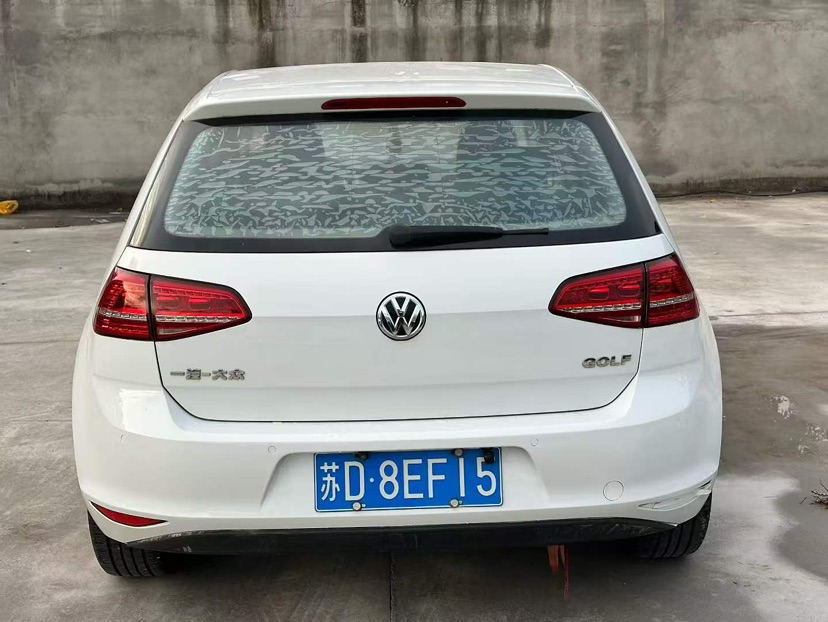 Volkswagen Golf 2015 car image #5