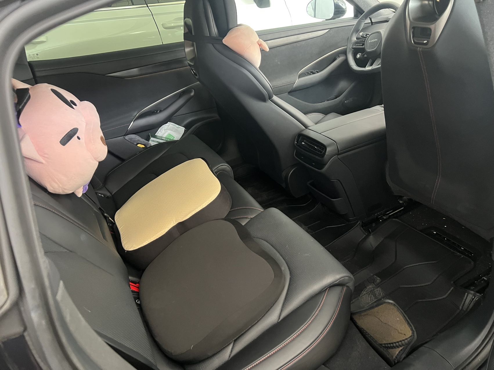 MI SU7 2025 car image #5