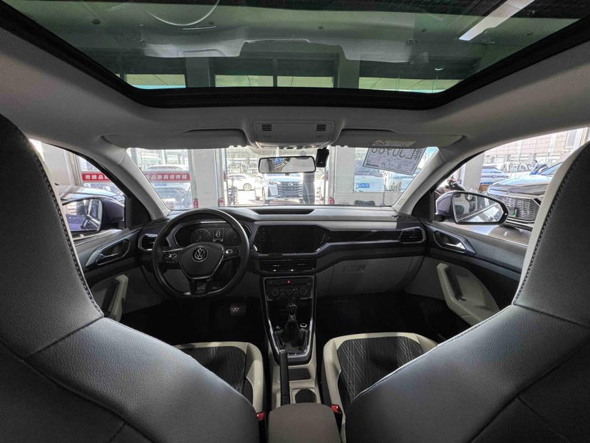 Volkswagen T-Cross 2021 imagem de carro #11