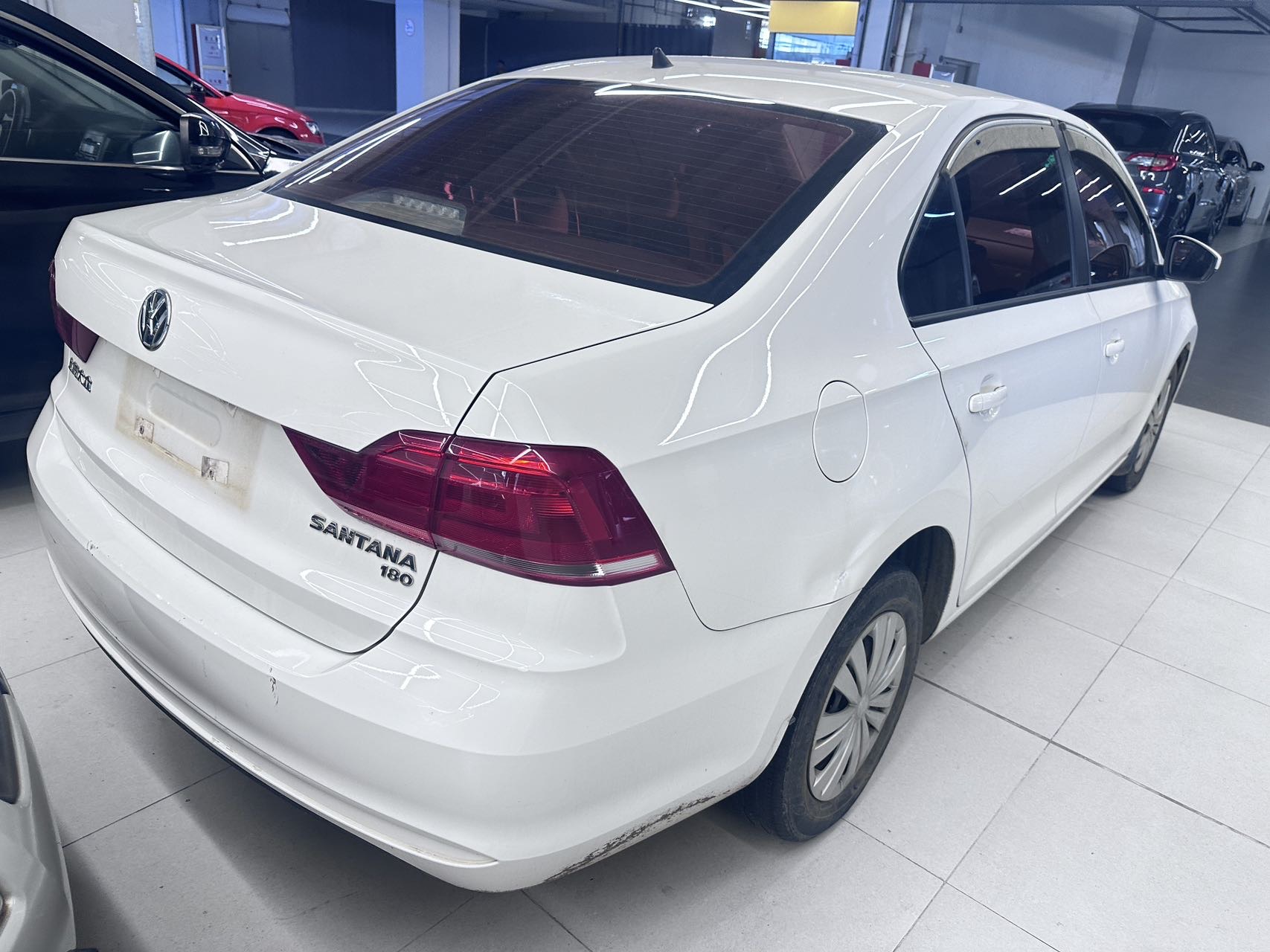 Volkswagen Santana 2017 car image #4
