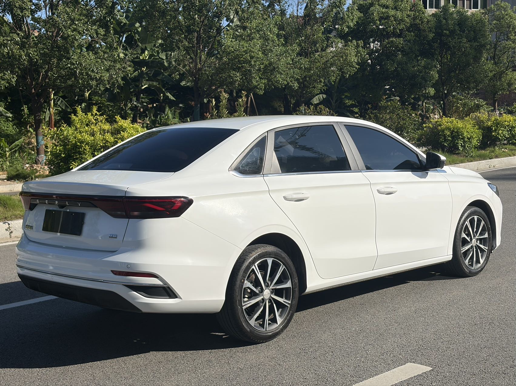 GEELY Emgrand 2026 immagine di auto #6