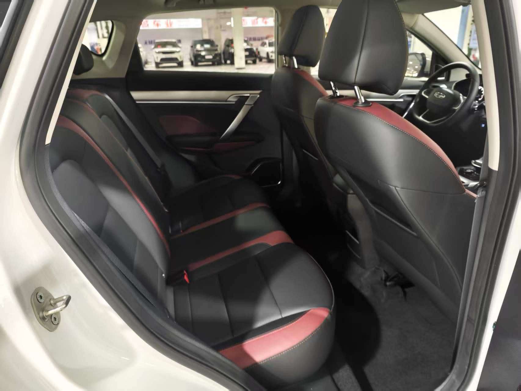 GEELY Coolray 2022 car image #10