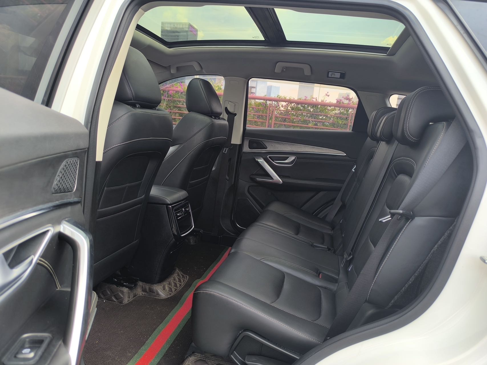 Jetour X70 PLUS 2021 car image #13