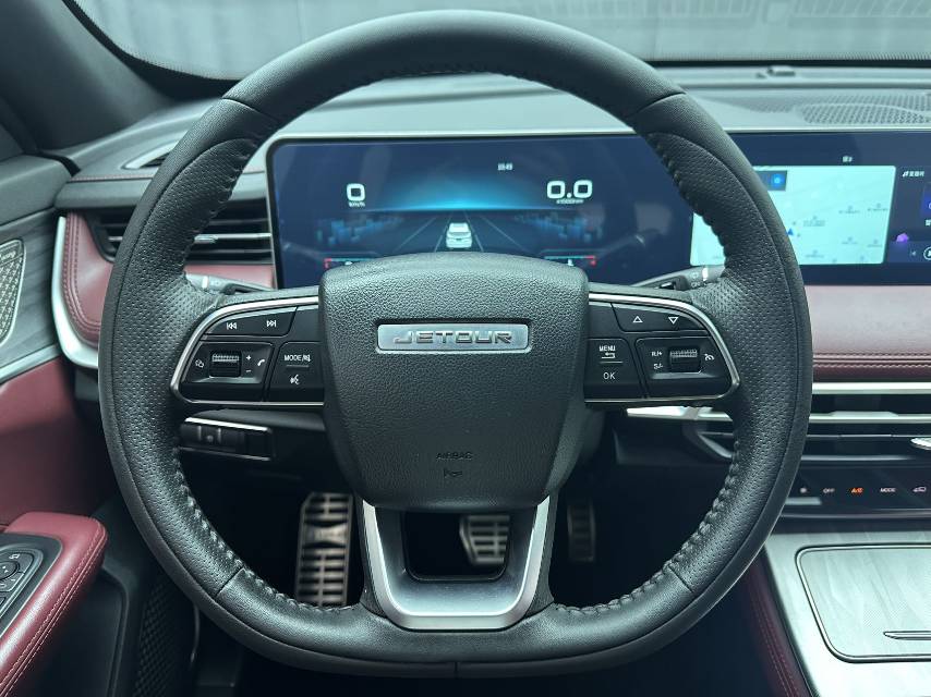 Jetour X70 PLUS 2023 car image #10