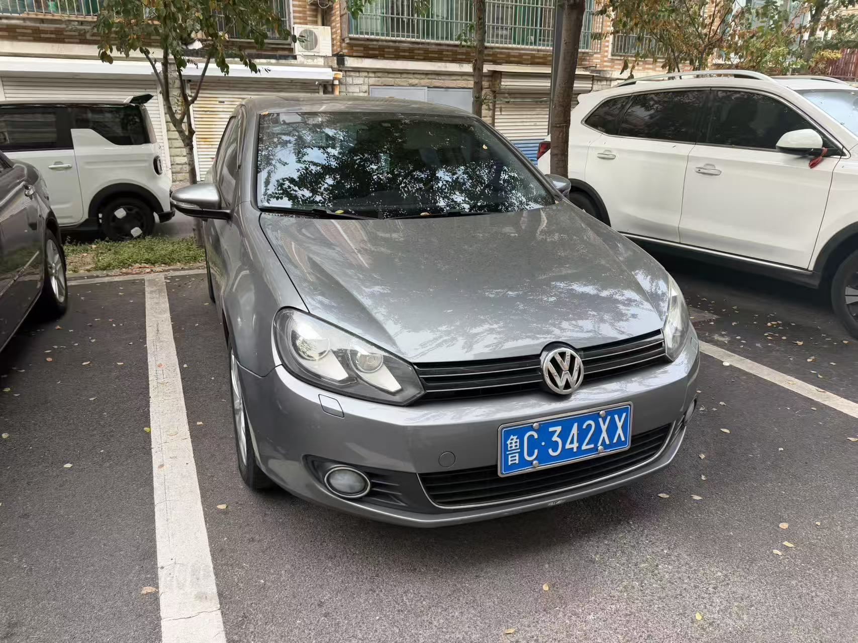Volkswagen Golf 2010 #2 Volkswagen Golf 2010 car image #2