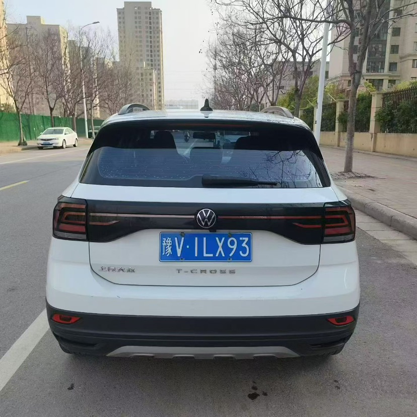 Volkswagen T-Cross 2023 #8 Volkswagen T-Cross 2023 car image #8