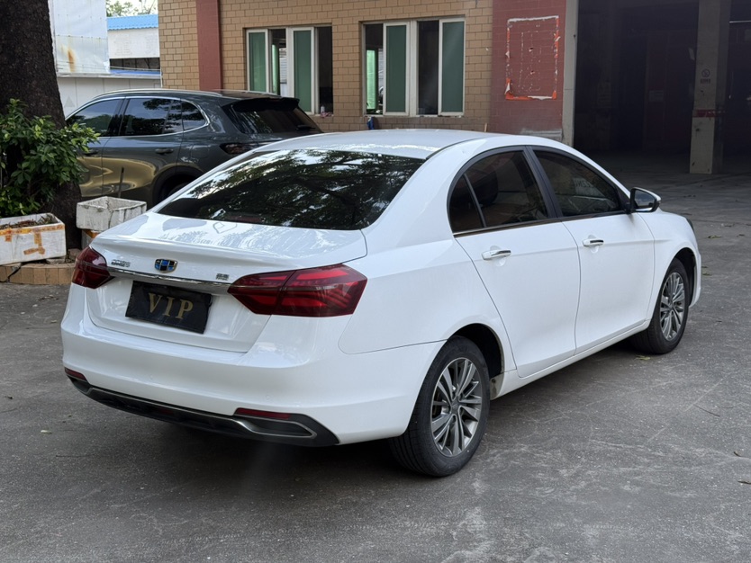 GEELY Emgrand 2019 car image #6