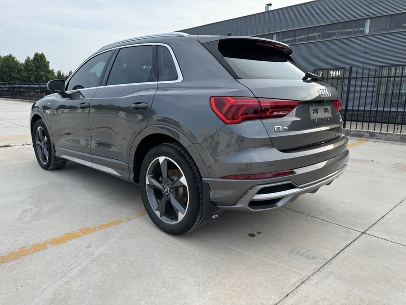 Audi Q3 2022 #7 Audi Q3 2022 car image #7