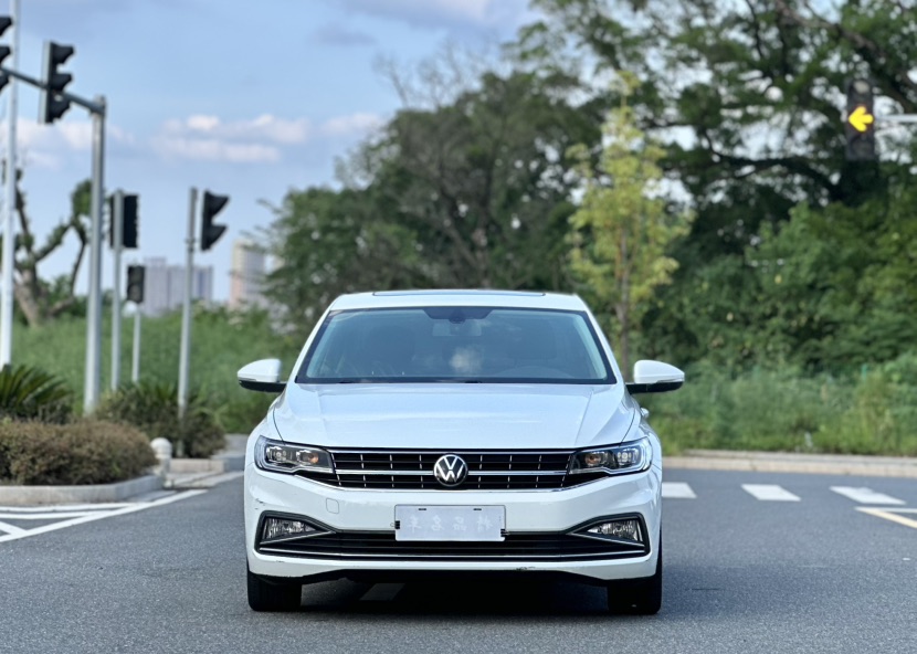 Volkswagen Bora 2022 Volkswagen Bora 2022 car image