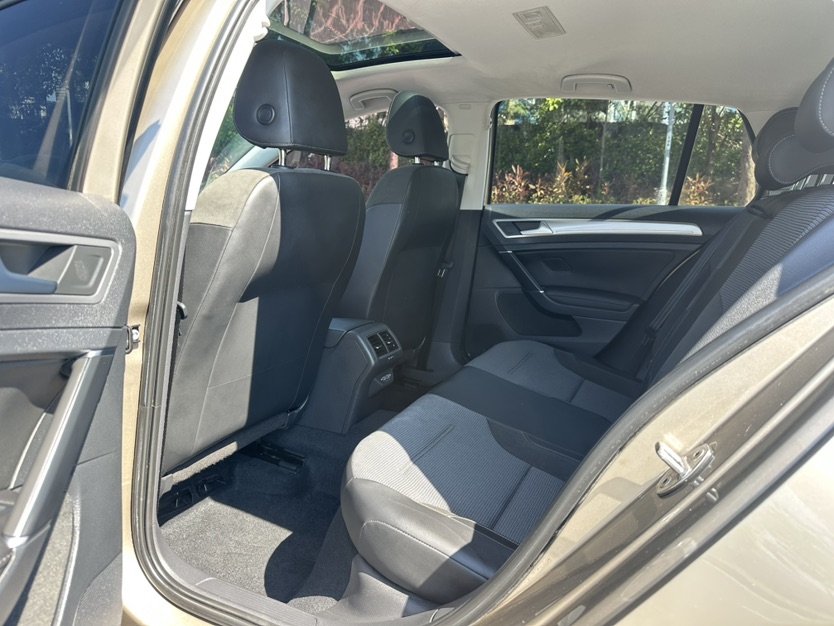 Volkswagen Golf 2019 #9 Volkswagen Golf 2019 car image #9