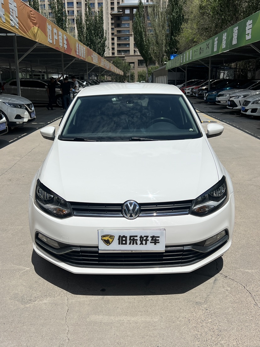 Volkswagen Polo 2015 #2 Volkswagen Polo 2015 car image #2
