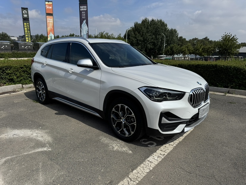 BMW X1 2022 #3 BMW X1 2022 car image #3