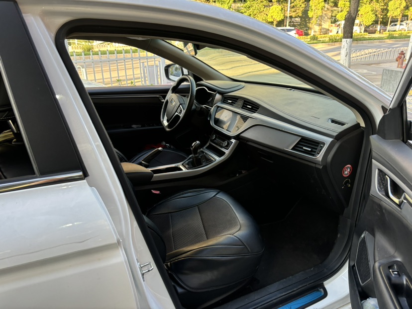GEELY Emgrand GL 2018 #4 GEELY Emgrand GL 2018 car image #4