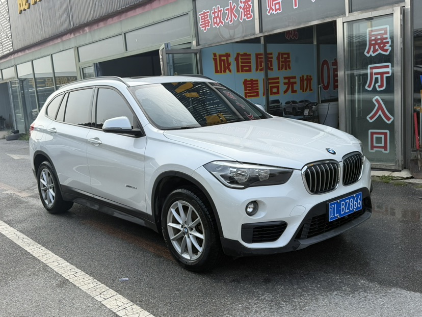 BMW X1 2018 car image #2