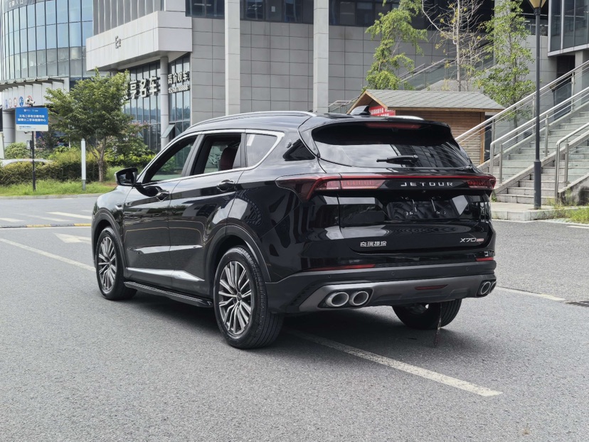 Jetour X70 PLUS 2025 car image #6