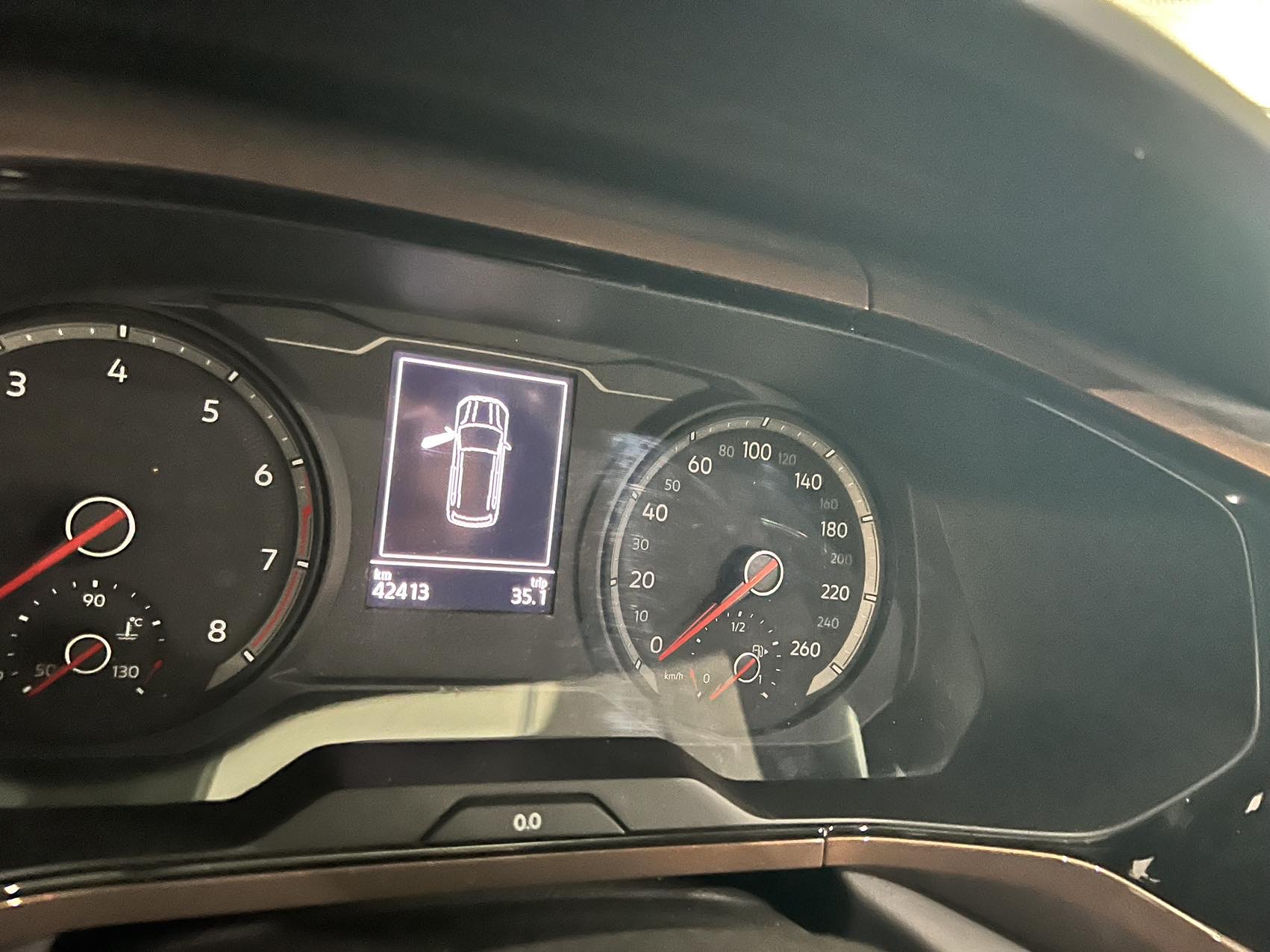 Volkswagen Tharu 2022 car image #7