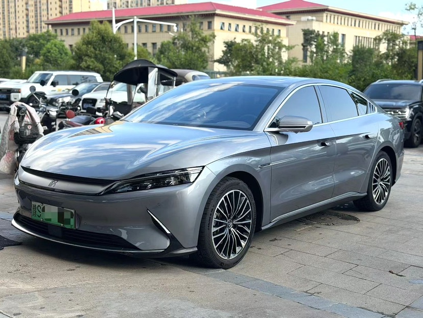 BYD Han 2022 immagine di auto 