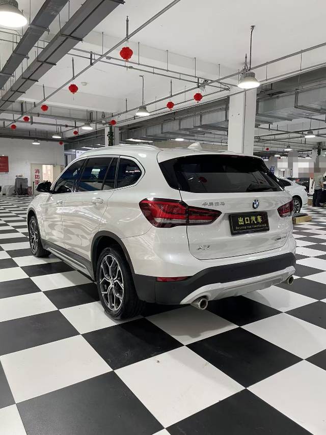 BMW X1 2022 #4 BMW X1 2022 car image #4