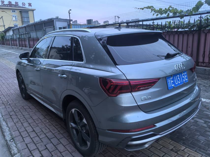 Audi Q3 2022 immagine di auto #6