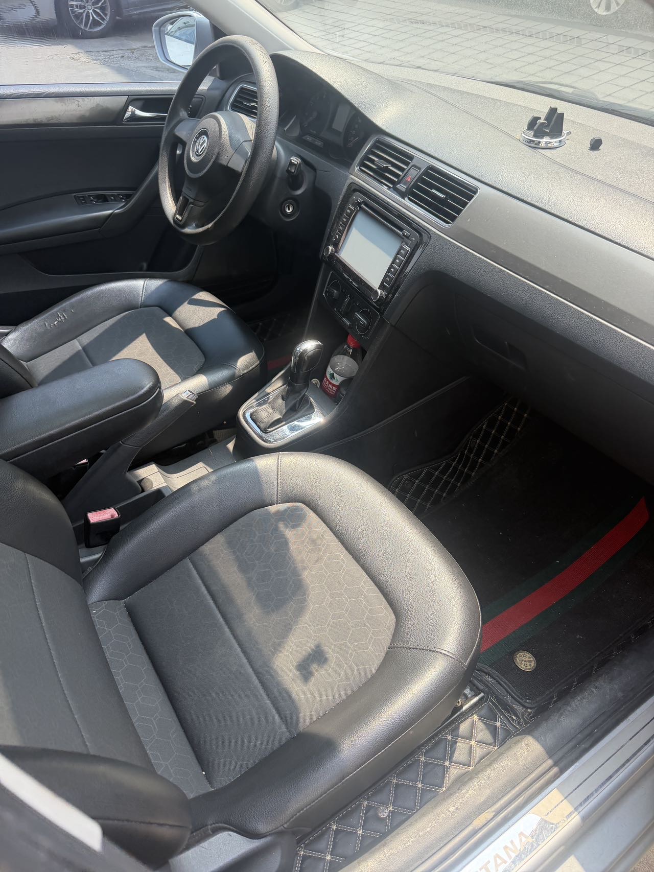 Volkswagen Santana 2014 car image #4