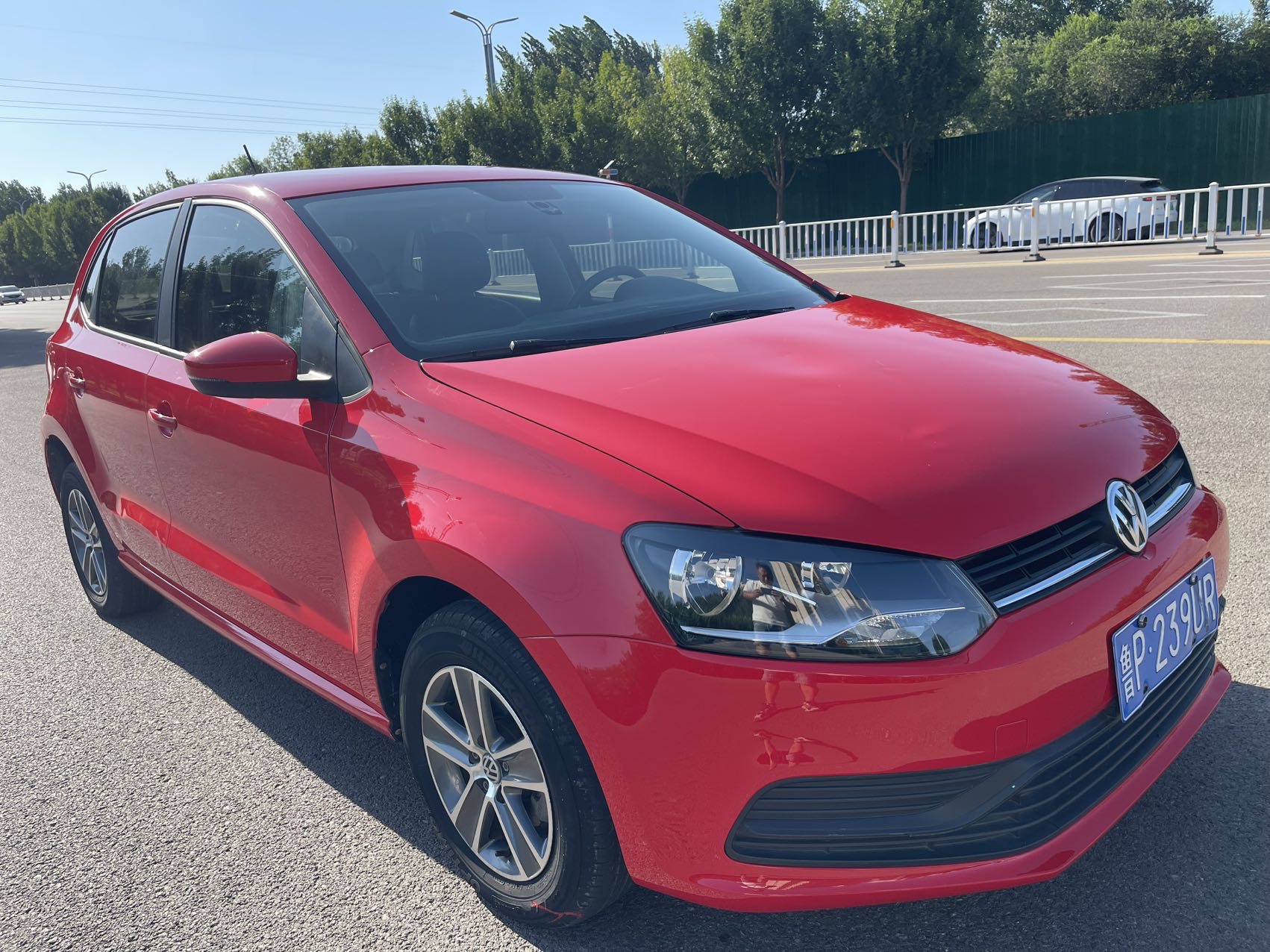 Volkswagen Polo 2017 car image #3