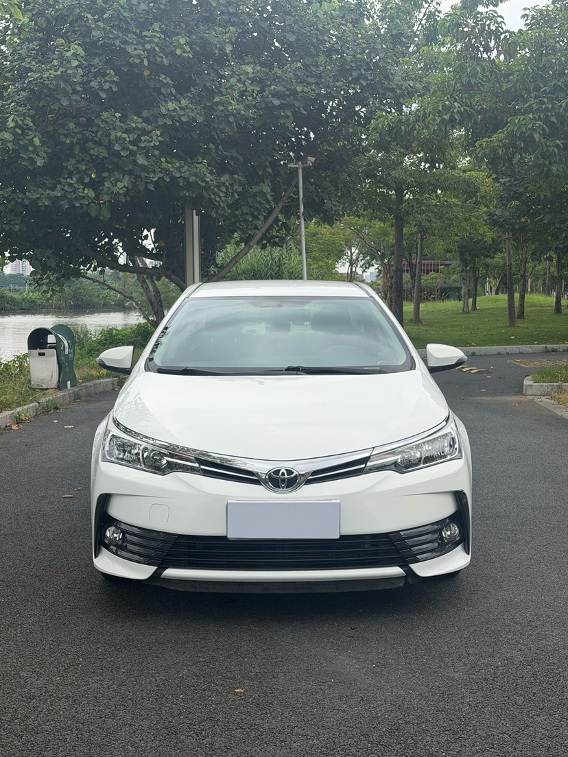 Toyota Corolla 2018 #2 Toyota Corolla 2018 صورة سيارة #2