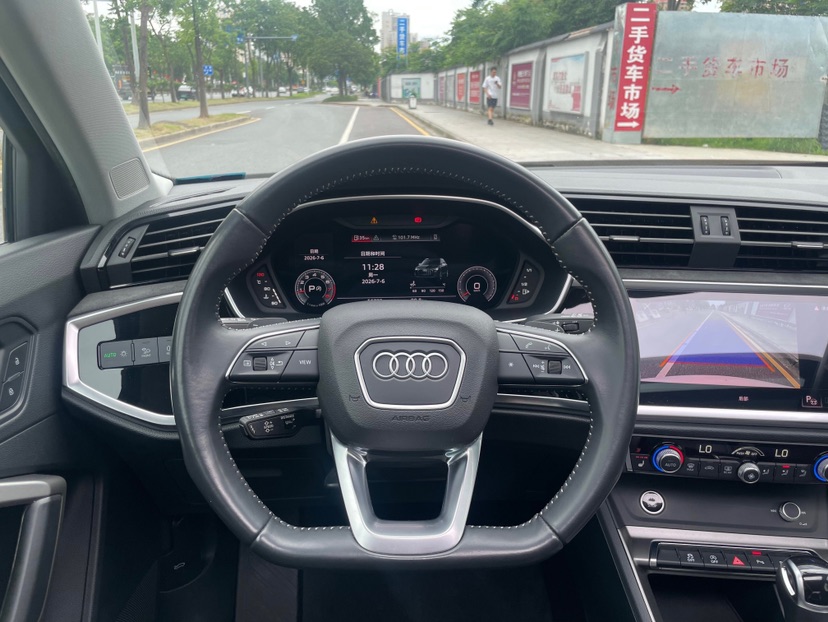 Audi Q3 2022 #15 Audi Q3 2022 car image #15