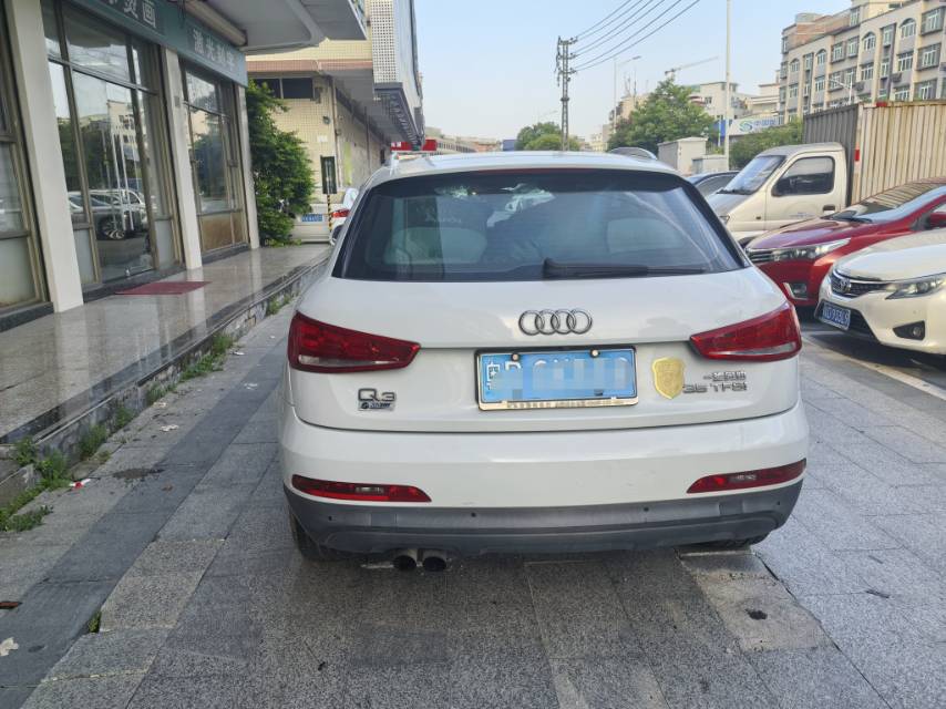 Audi Q3 2015 #8 Audi Q3 2015 car image #8