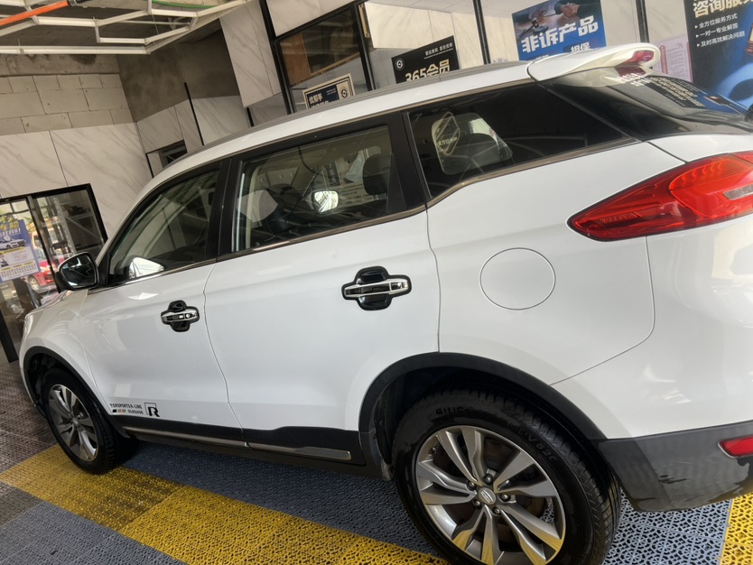 GEELY Boyue 2017 #3 GEELY Boyue 2017 car image #3