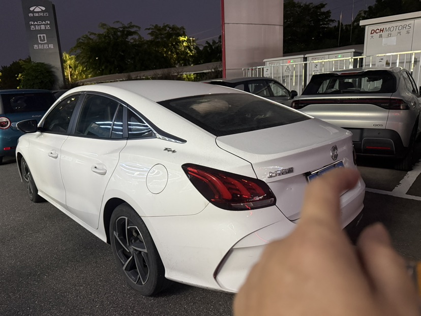 MG 5 2021 car image #2