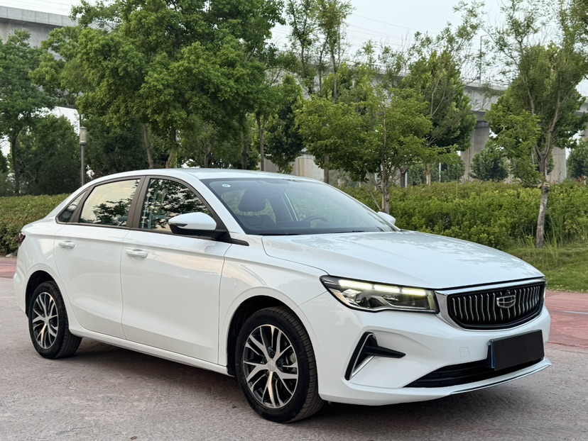GEELY Emgrand 2023 car image #3