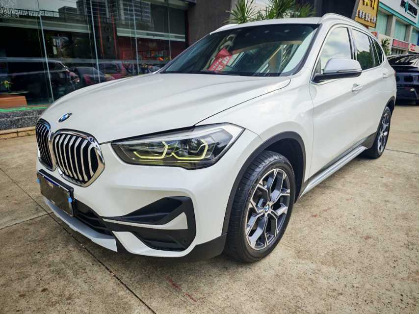 BMW X1 2021 BMW X1 2021 car image
