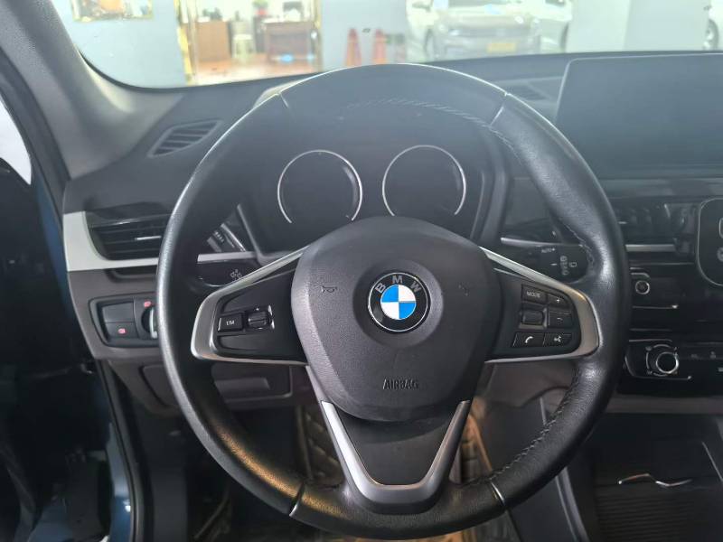 BMW X1 2021 #6 BMW X1 2021 car image #6