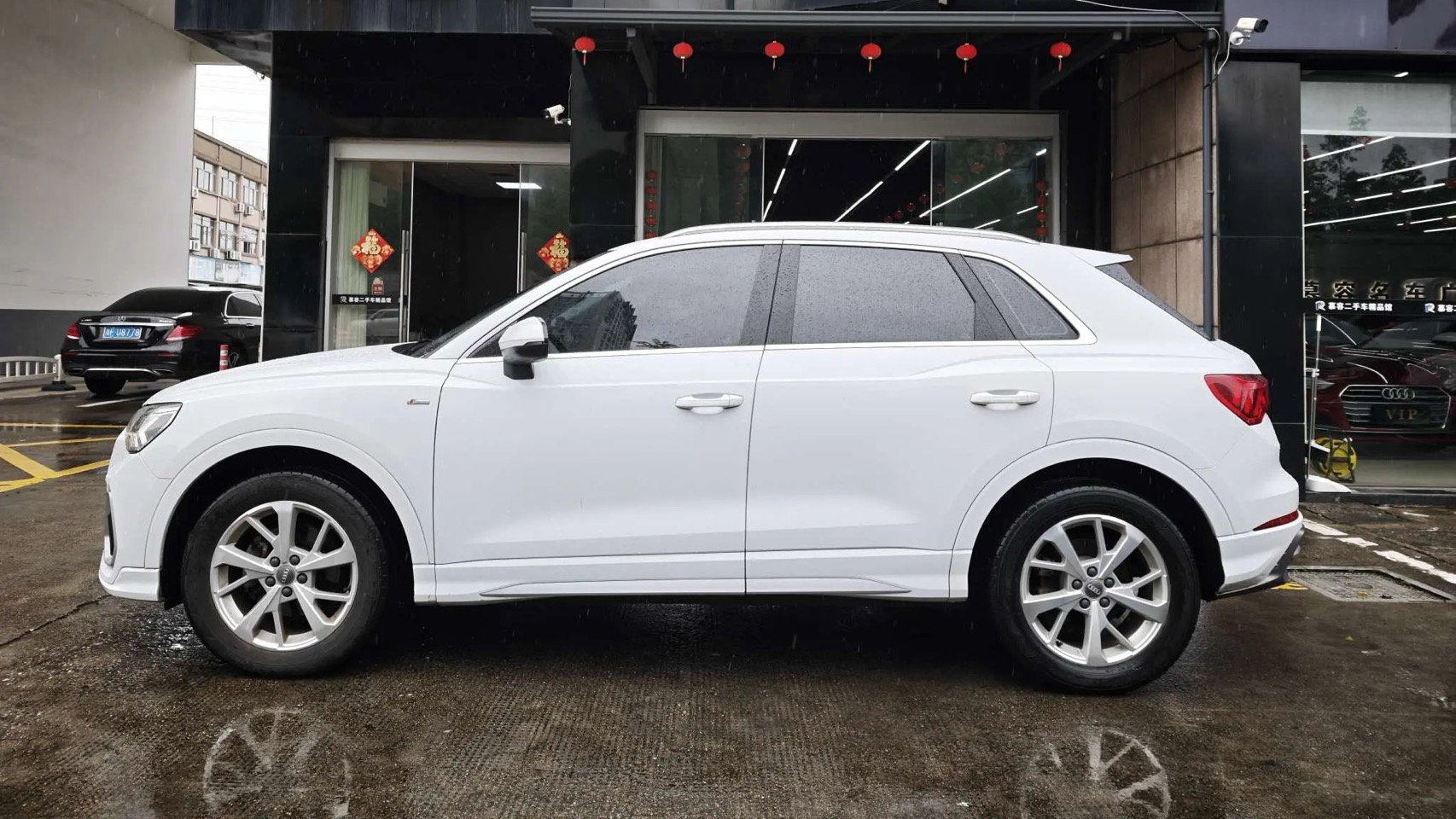 Audi Q3 2019 #3 Audi Q3 2019 car image #3