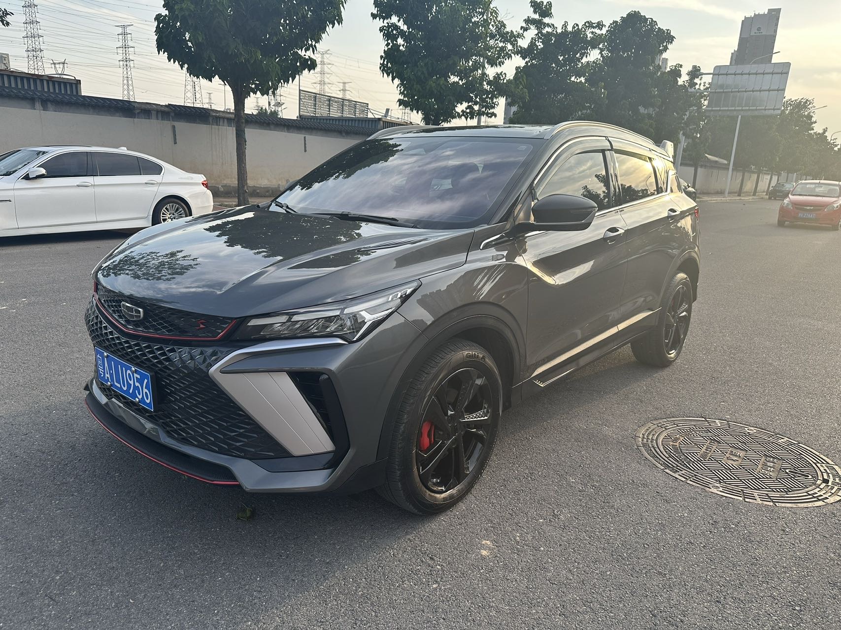 GEELY Coolray 2023 car image 
