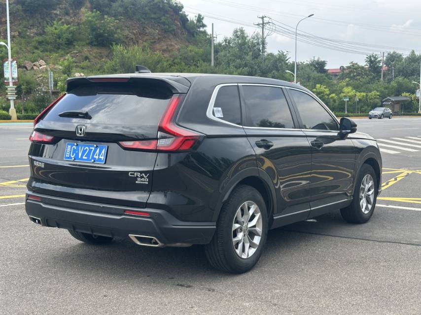 Honda CR-V 2023 #2 Honda CR-V 2023 car image #2