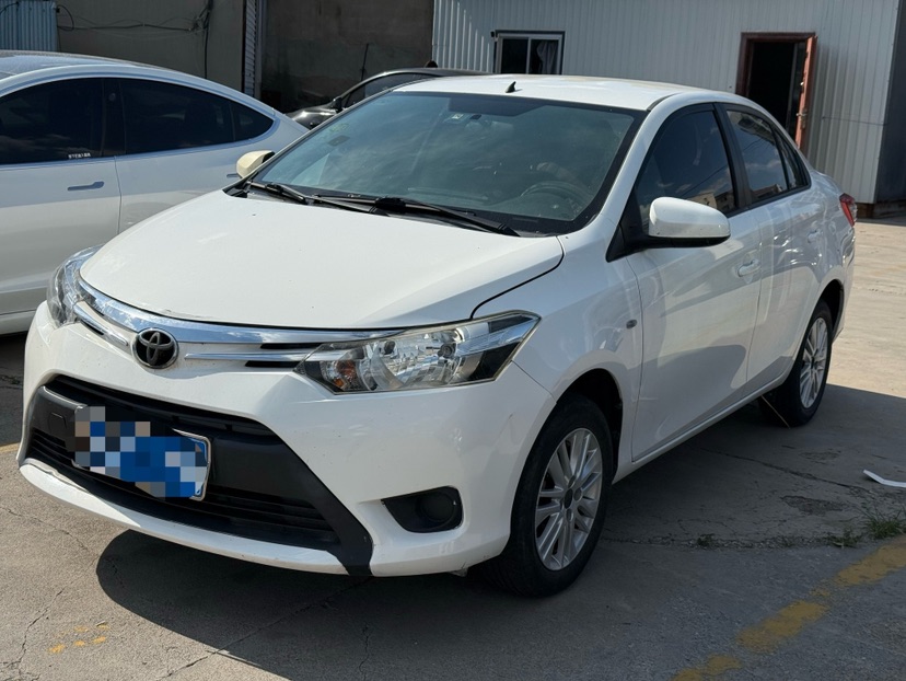 Toyota Vios 2015 Toyota Vios 2015 car image