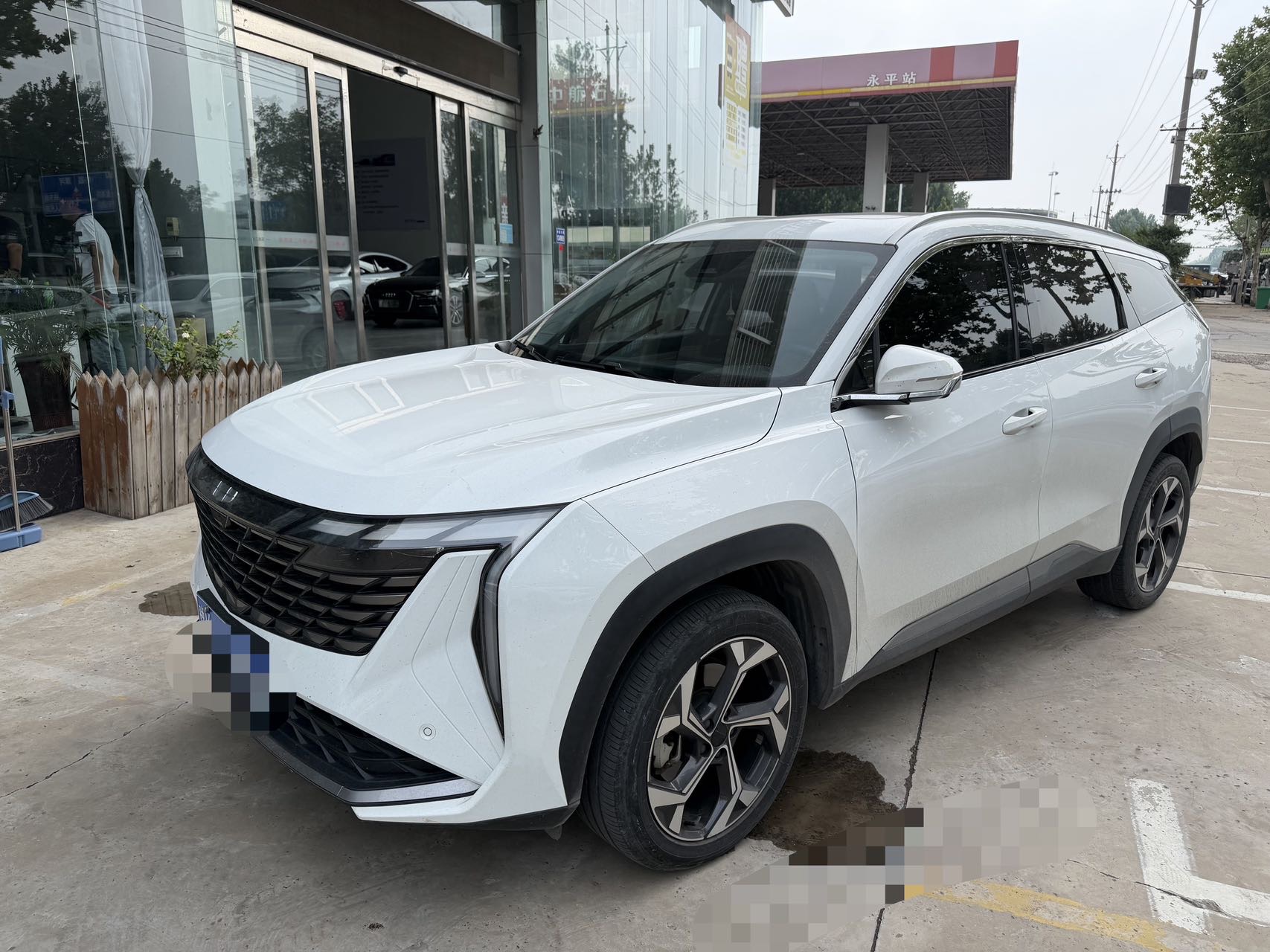 GEELY Boyue L 2023 car image 