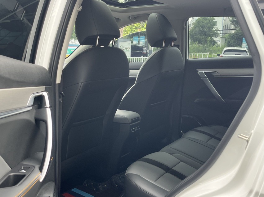 GEELY Coolray 2024 #9 GEELY Coolray 2024 car image #9
