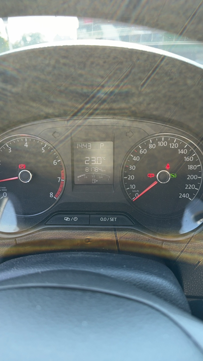 Volkswagen Polo 2018 car image #3