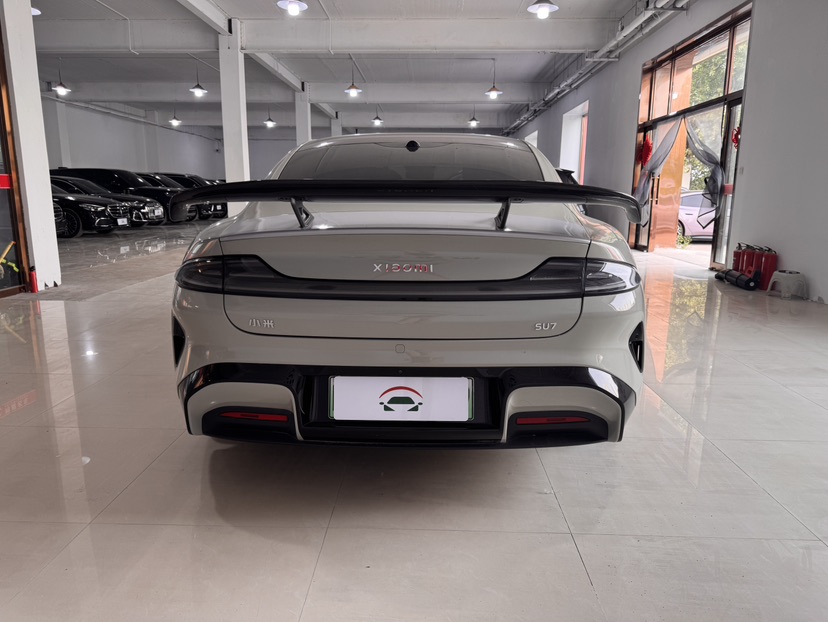 MI SU7 2025 car image #5