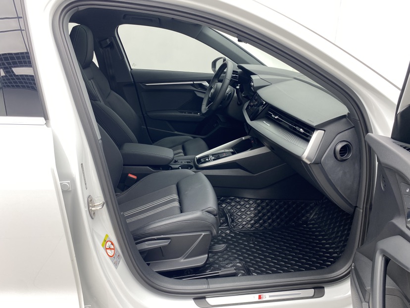 Audi A3 2023 car image #4