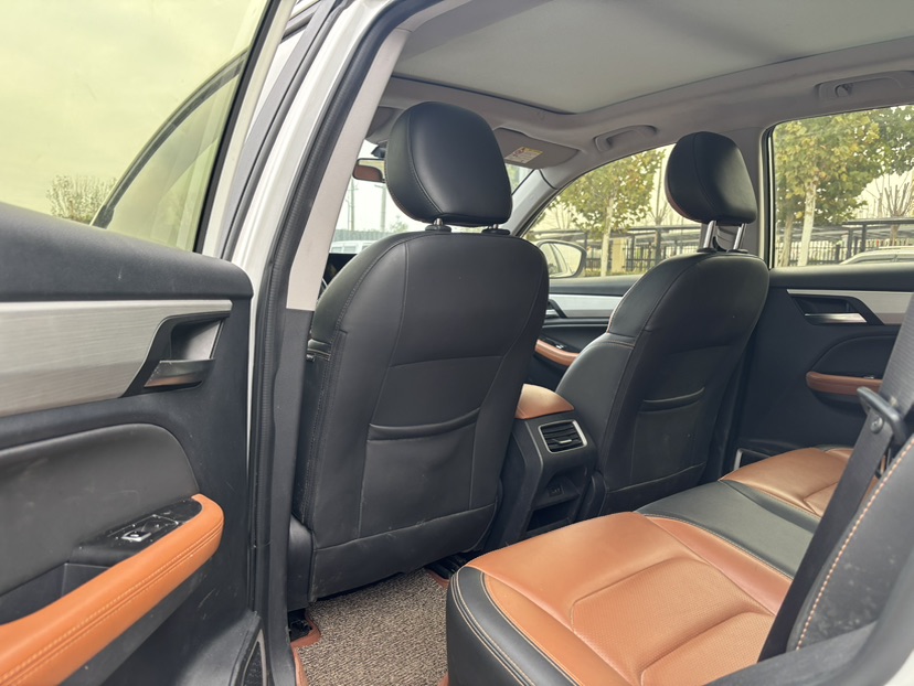 GEELY Vision X6 2020 #4 GEELY Vision X6 2020 immagine di auto #4