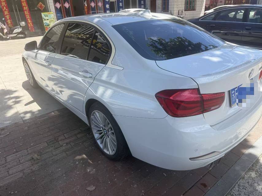 BMW 3 Series 2018 #5 BMW 3 Series 2018 car image #5