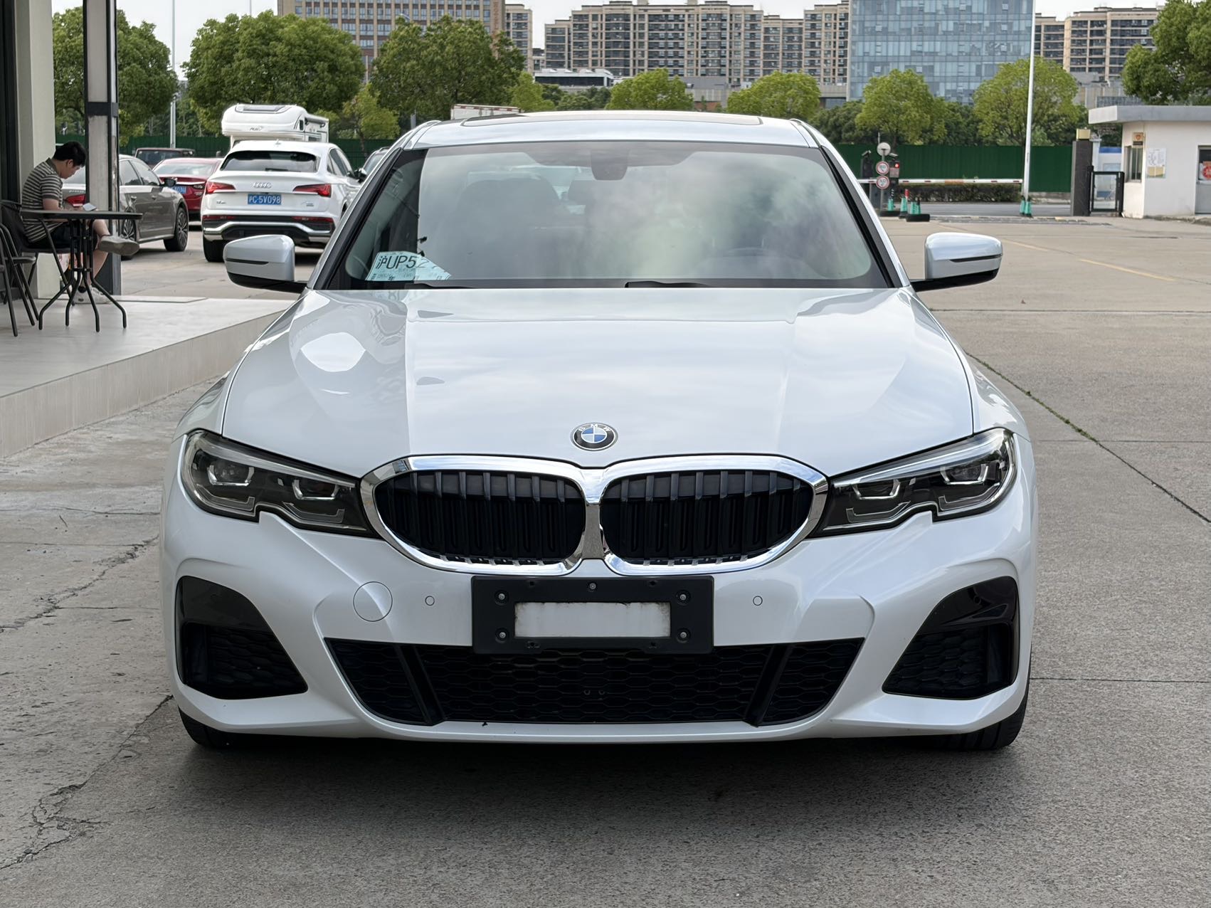 BMW 3 Series 2021 car image 
