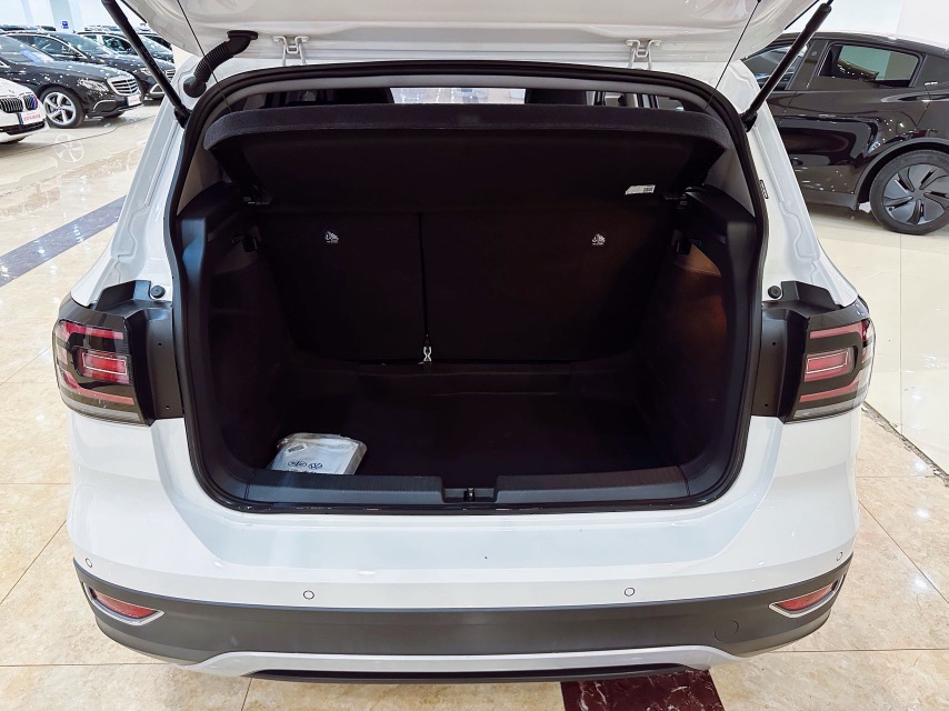 Volkswagen Tacqua 2022 car image #10