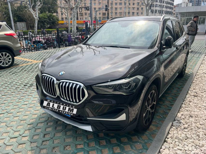 BMW X1 2020 BMW X1 2020 car image