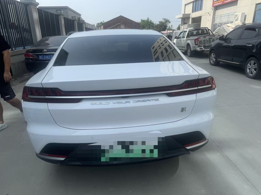 BYD Han 2022 car image #5