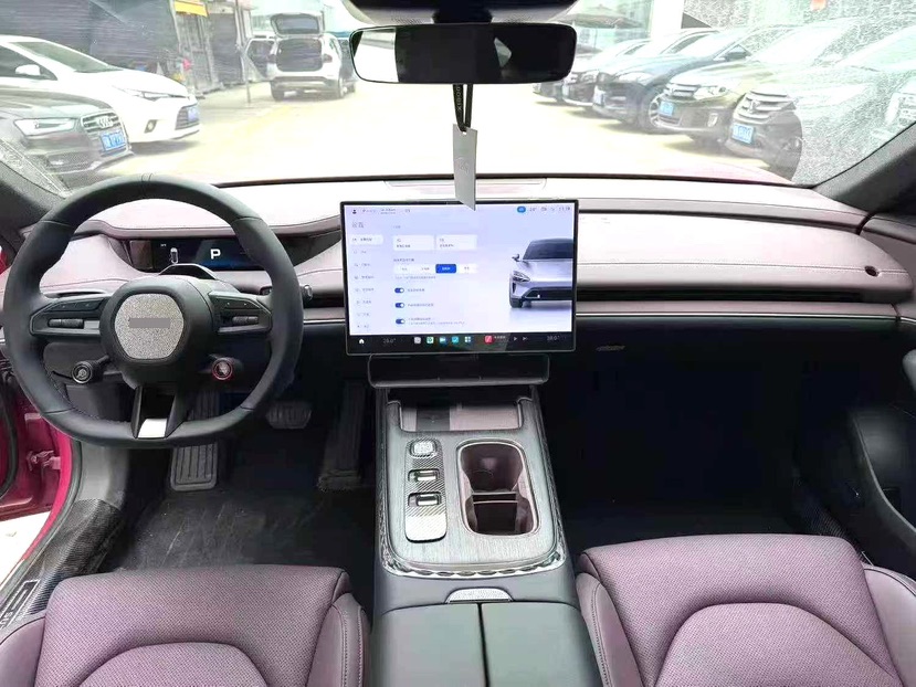 MI SU7 2025 car image #4